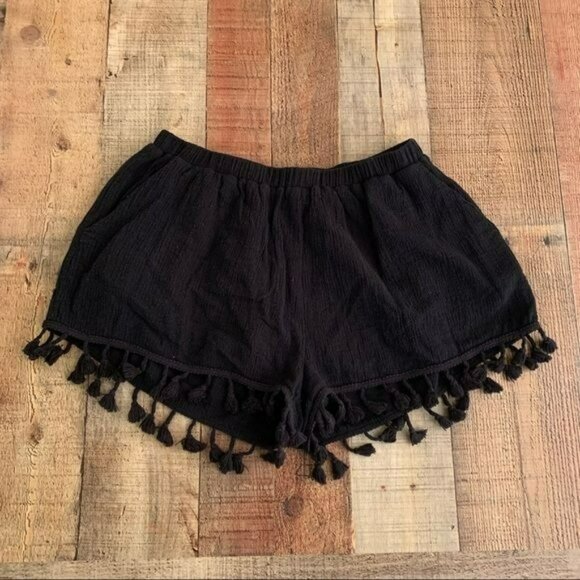 Illa Illa women's size small black linen shorts with Pom poms - Picture 1 of 8